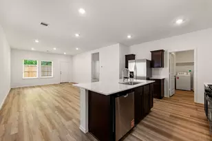 16718 Paintbrush Holw Ln, Houston, TX 77090 - Photo 6