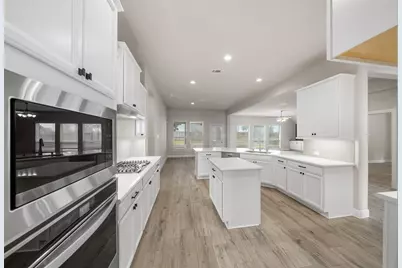 1524 N Blue Bonnet Lane, Angleton, TX 77515 - Photo 18