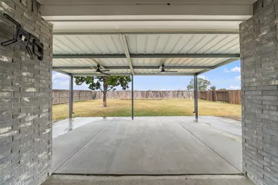 1524 N Blue Bonnet Lane, Angleton, TX 77515 - Photo 38