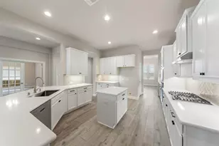 1524 N Blue Bonnet Ln, Angleton, TX 77515 - Photo 14