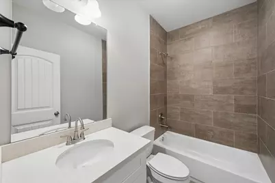 3810 Saratoga Drive, Houston, TX 77088 - Photo 26