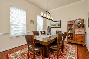 10602 Enclave Shadows Ct, Houston, TX 77043 - Photo 26