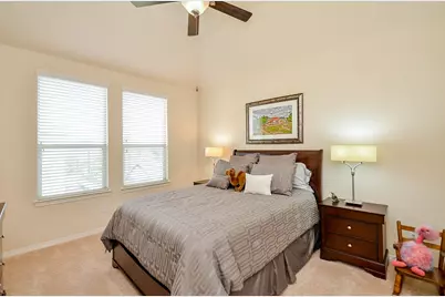 10602 Enclave Shadows Court, Houston, TX 77043 - Photo 34