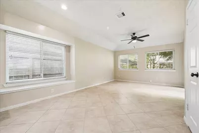 723 Lochnell Drive, Houston, TX 77062 - Photo 10