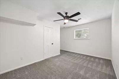 723 Lochnell Drive, Houston, TX 77062 - Photo 38