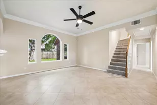 723 Lochnell Dr, Houston, TX 77062 - Photo 30