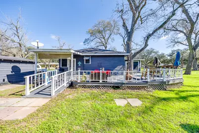 105 W Stockbridge Street, Eagle Lake, TX 77434 - Photo 34