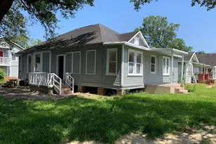 1294 Cartwright St, Beaumont, TX 77701 - Photo 1