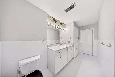 6015 De Moss Drive, Houston, TX 77081 - Photo 24