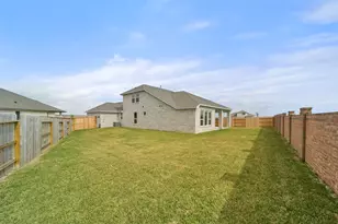 13625 Fairway Arbor Dr, Texas City, TX 77568 - Photo 36