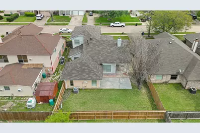 12322 Meadow Ridge Drive, Stafford, TX 77477 - Photo 32