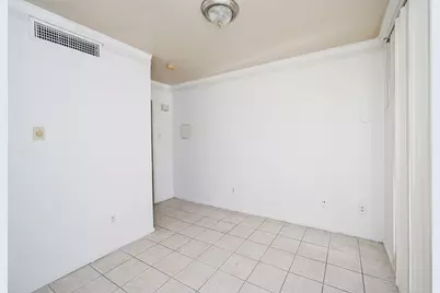 3900 Woodchase Drive #86, Houston, TX 77042 - Photo 16
