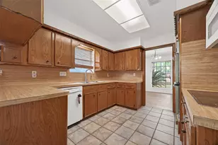 13335 Trompilla Ln, Houston, TX 77083 - Photo 22