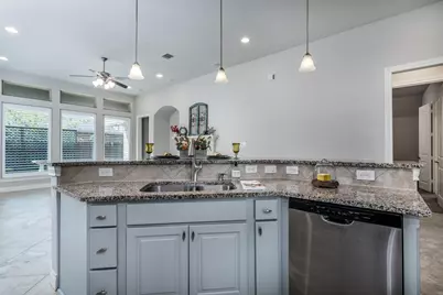 29311 Buffalograss Court, Katy, TX 77494 - Photo 8