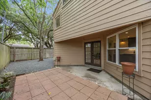 5102 Birchmont Dr, Houston, TX 77091 - Photo 30