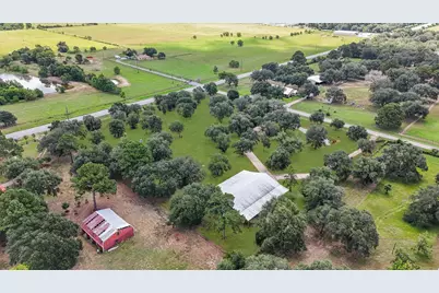 32956 Londonderry Drive, Waller, TX 77484 - Photo 10