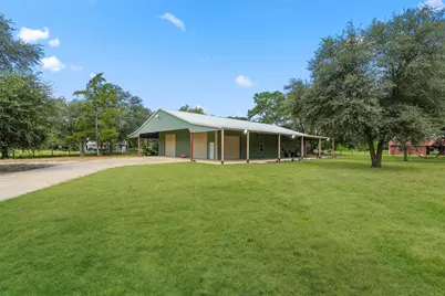 32956 Londonderry Drive, Waller, TX 77484 - Photo 2