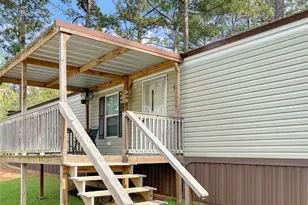 228 Bluejay Dr, Brookeland, TX 75931 - Photo 2