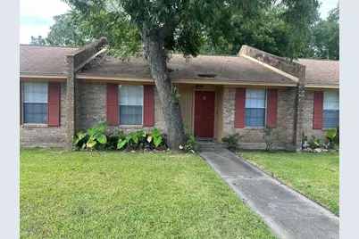 101 Willenberg Road #9, Lake Jackson, TX 77566 - Photo 1