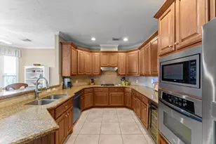 1302 Ella Pl, Houston, TX 77008 - Photo 12