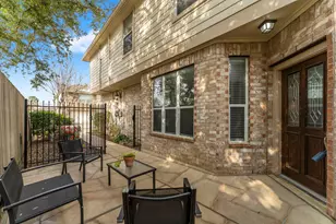 1302 Ella Pl, Houston, TX 77008 - Photo 6