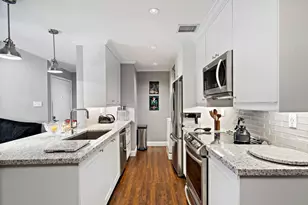 1818 Augusta Dr, Houston, TX 77057 - Photo 2