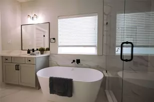 1614 Euel St, Houston, TX 77009 - Photo 10