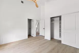 1325 35th St, Galveston, TX 77551 - Photo 14