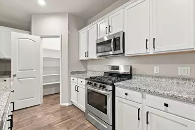 11738 Bari Reef Lane, Conroe, TX 77304 - Photo 6