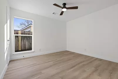 6207 Rollingbrook Drive, Houston, TX 77096 - Photo 32