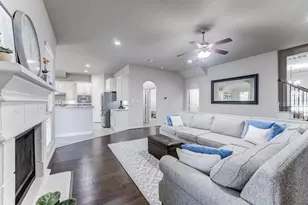 2003 Doolan Dr, Conroe, TX 77301 - Photo 12