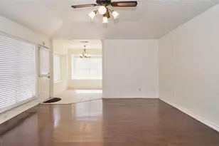 2915 Mesquite Dr, Sugar Land, TX 77479 - Photo 12
