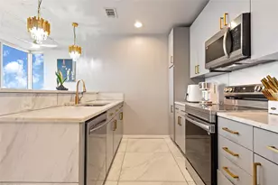 5925 Almeda Rd, Houston, TX 77004 - Photo 14