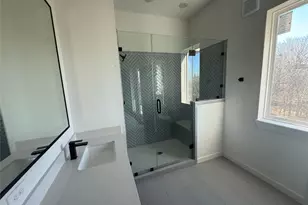 2000 Riverside Farms Rd, Austin, TX 78741 - Photo 16