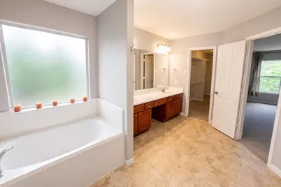 9607 Memorial Crossing Court, Tomball, TX 77375 - Photo 10