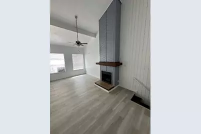 14 Lakeway Street, Conroe, TX 77304 - Photo 2