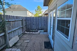 13122 Stratford Skies Ln, Houston, TX 77072 - Photo 26