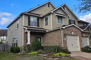13122 Stratford Skies Ln, Houston, TX 77072 - Photo 2