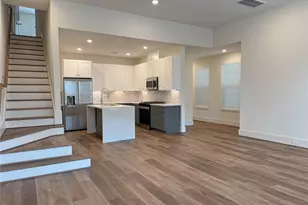 881 Rachel St, Houston, TX 77091 - Photo 4