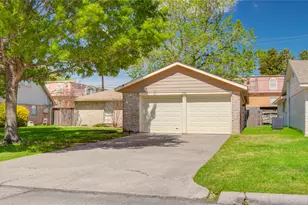 9402 Val Verde St, Houston, TX 77063 - Photo 1