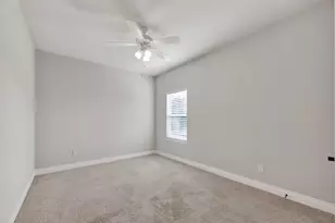 1919 Cayman Bend Ln, Pearland, TX 77584 - Photo 30