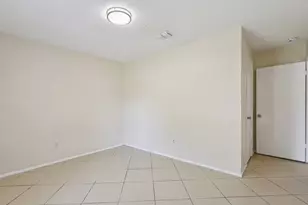 13419 Montaigne Dr, Houston, TX 77065 - Photo 16