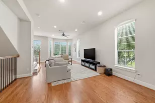 2110 Shearn St, Houston, TX 77007 - Photo 4