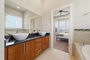 2110 Shearn St, Houston, TX 77007 - Photo 18