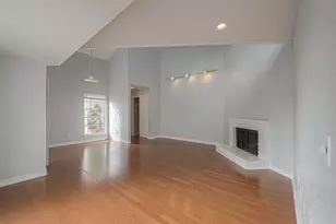 9809 Richmond Ave, Houston, TX 77042 - Photo 8