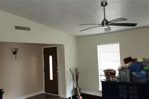 15611 Mendocino Dr, Houston, TX 77083 - Photo 4