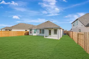 13926 Baikal Mnr Dr, Santa Fe, TX 77510 - Photo 38