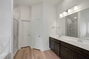 13926 Baikal Mnr Dr, Santa Fe, TX 77510 - Photo 34