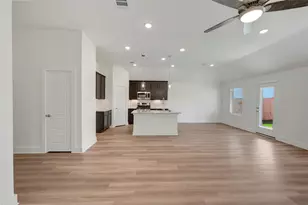 13926 Baikal Mnr Dr, Santa Fe, TX 77510 - Photo 24