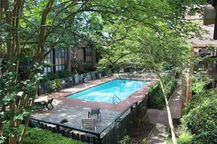 8277 Kingsbrook Rd, Houston, TX 77024 - Photo 26